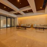 New Apt Beautiful Sea View And Walled City 2Br