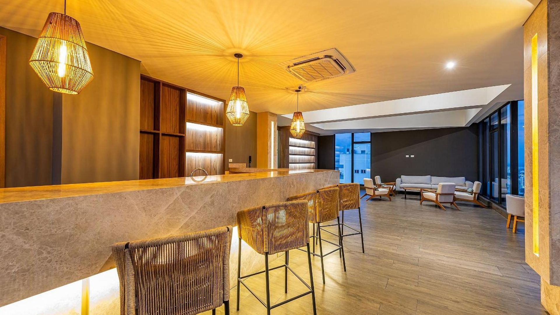 New Beautiful Sea View And Walled 2br Apartment *