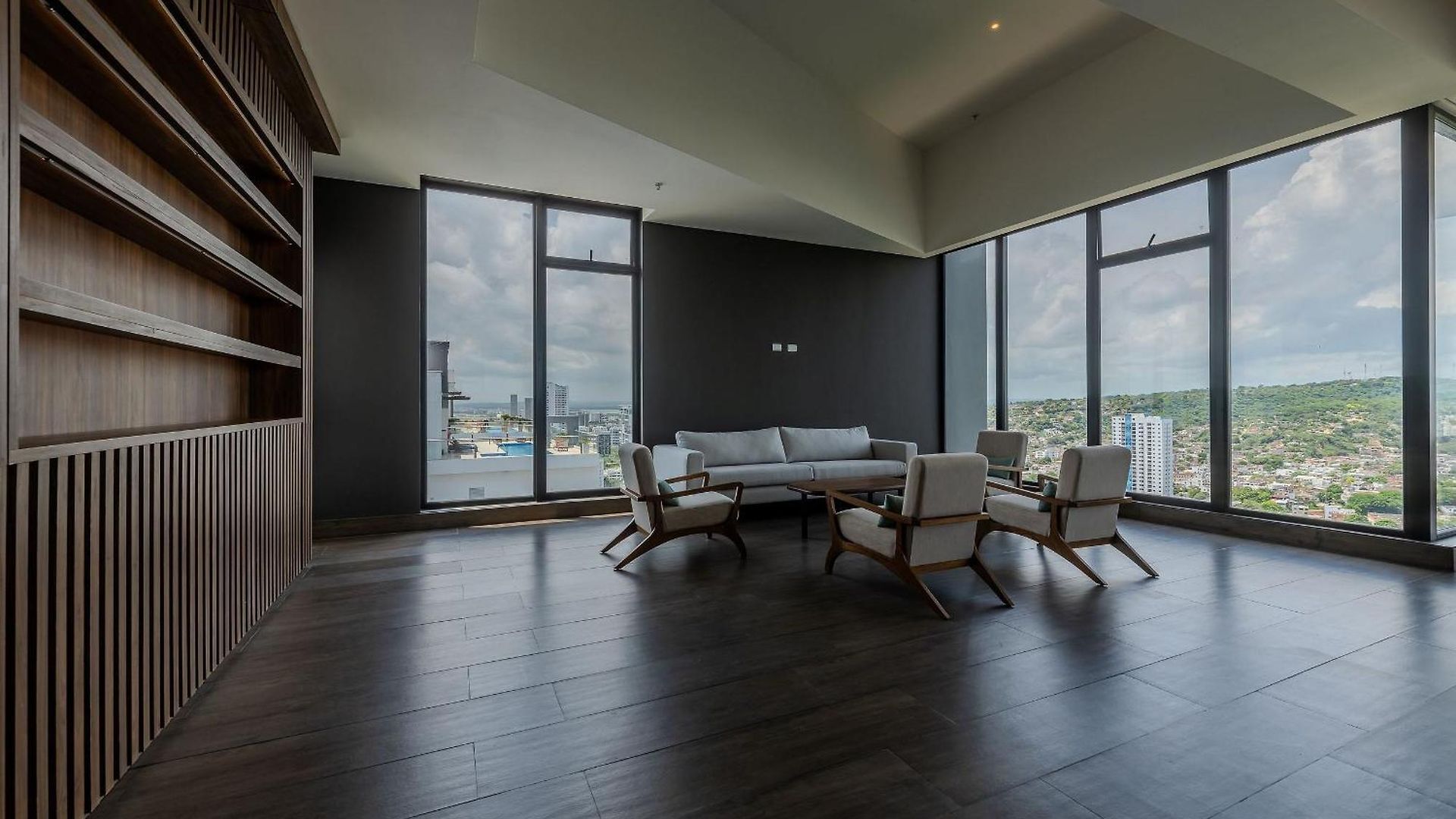 New Beautiful Sea View And Walled 2br