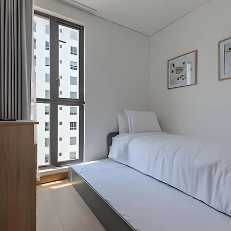 New Beautiful Sea View And Walled 2br Apartment