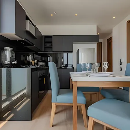 New Beautiful Sea View And Walled 2br Apartment