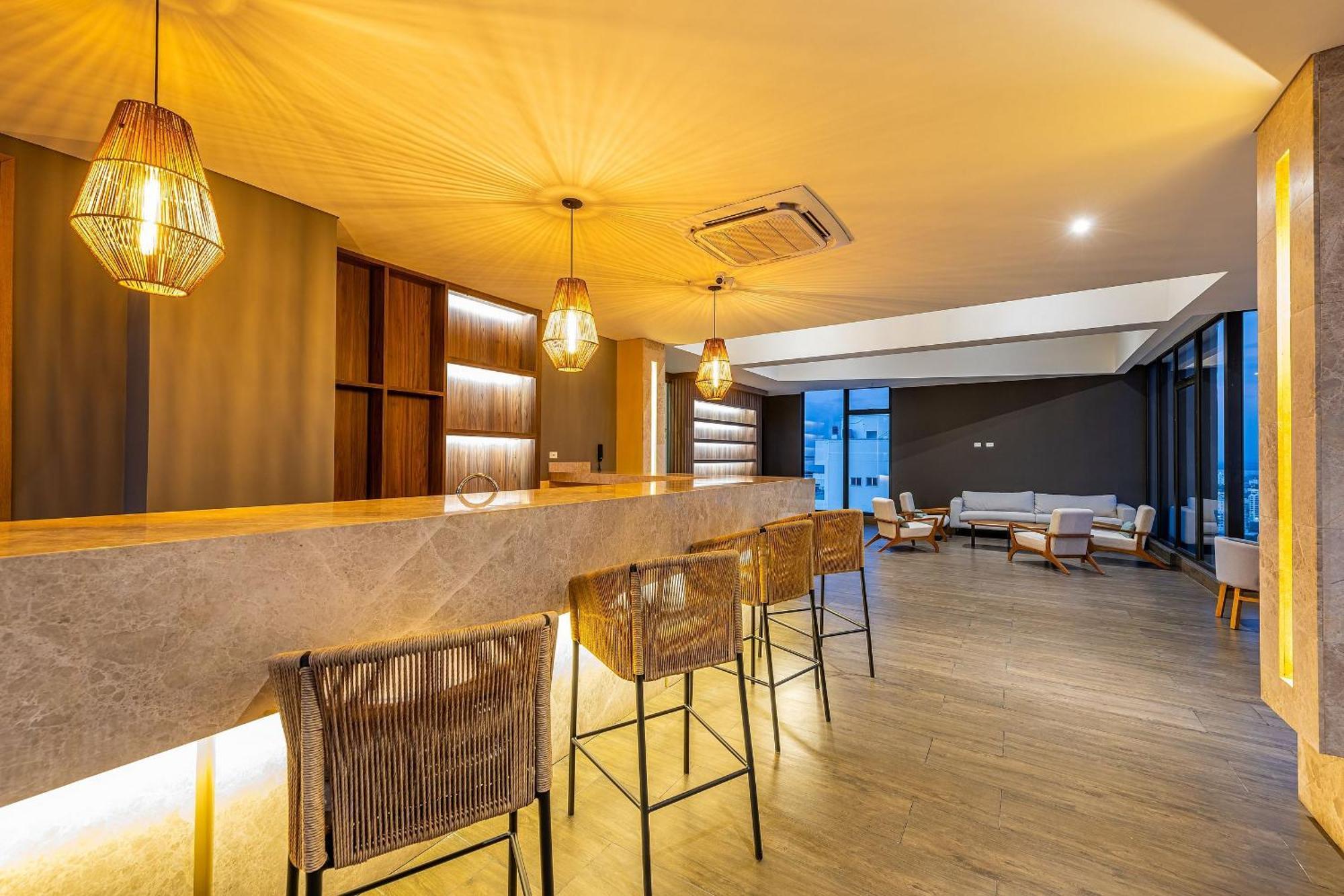 New Beautiful Sea View And Walled 2br Apartamento *