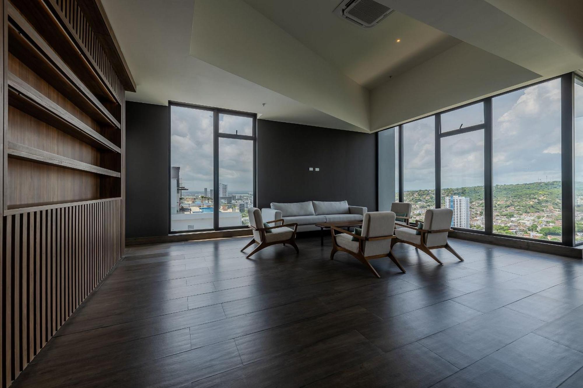 New Beautiful Sea View And Walled 2br