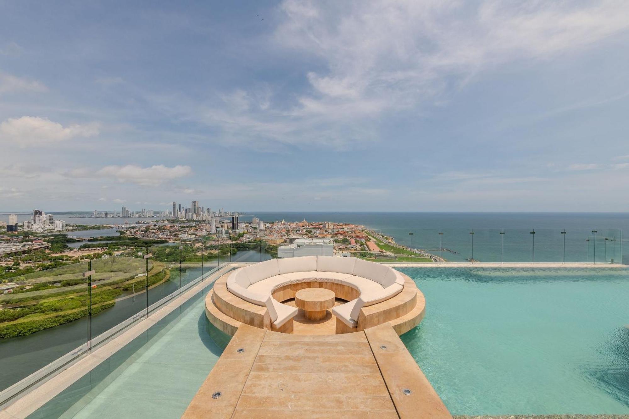 Apartamento New Beautiful Sea View And Walled 2br *